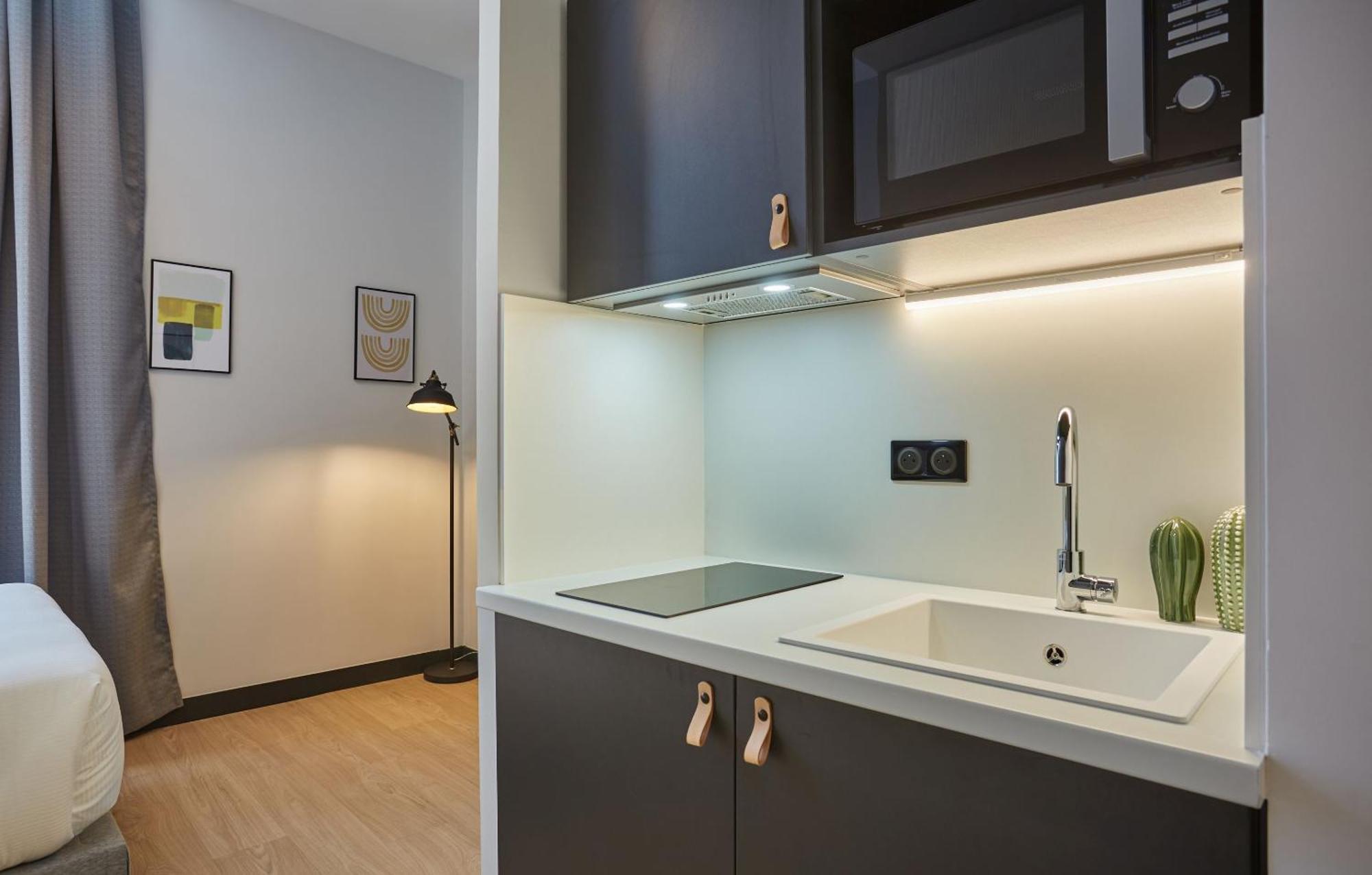 Appart'Hotel Odalys City - Nimes Arenes - Palais Des Congres Екстериор снимка